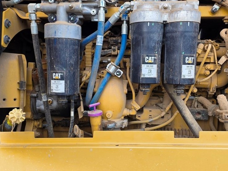 2020-caterpillar-140-image-57