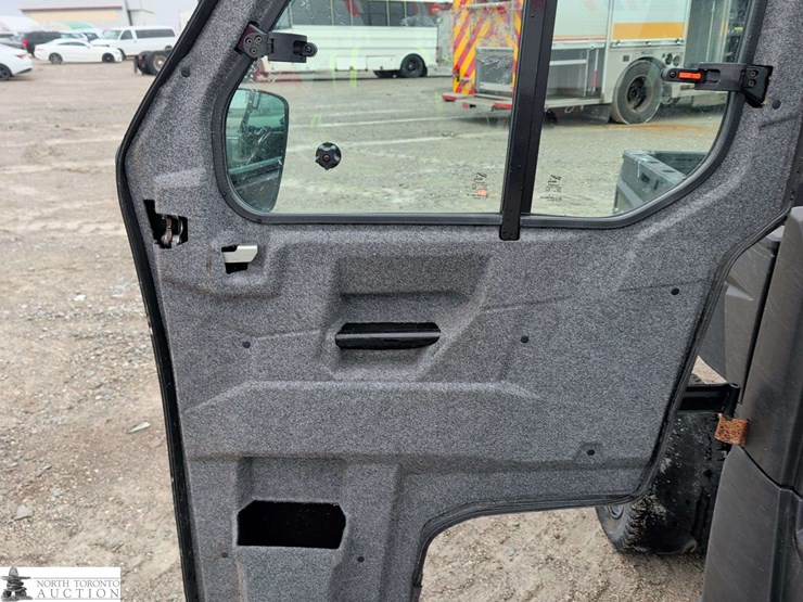 2015-polaris-ranger-image-30