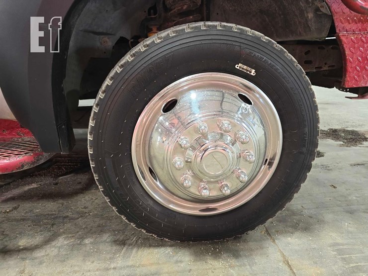 2007-ford-f550-image-22