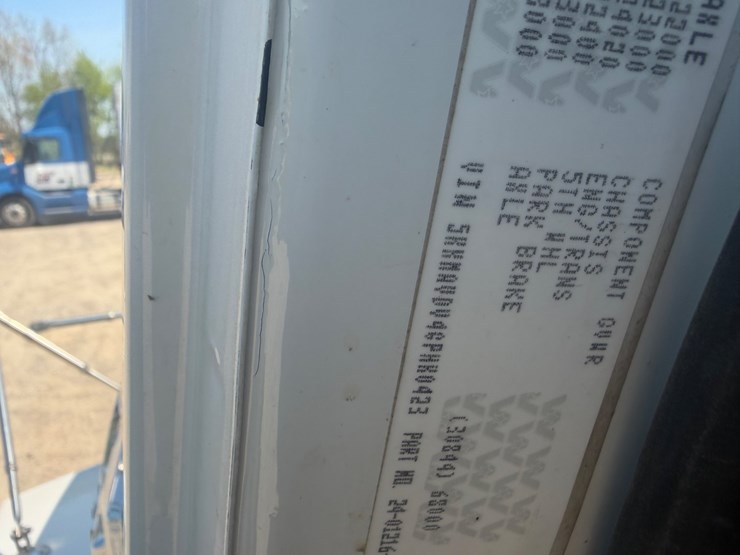 2016-western-star-4700-image-57