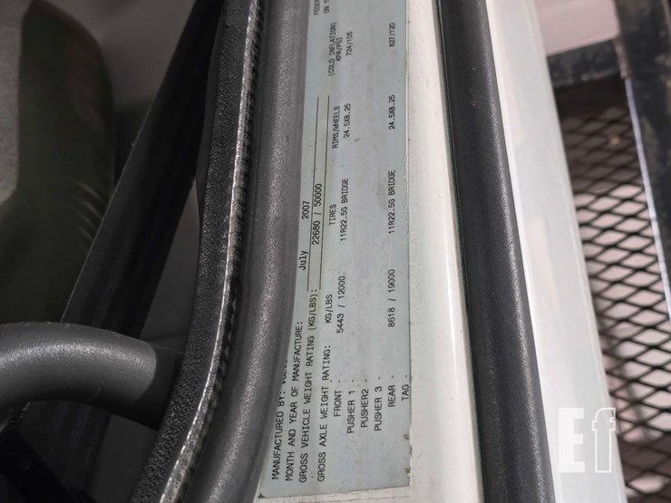 2008-volvo-vnm64200-image-29