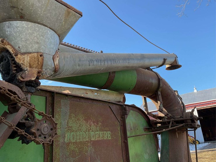 john-deere-threshing-machine-with-hart-feeder-image-15