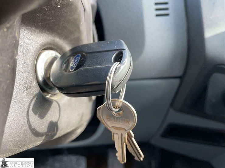 2014-ford-f250-image-14