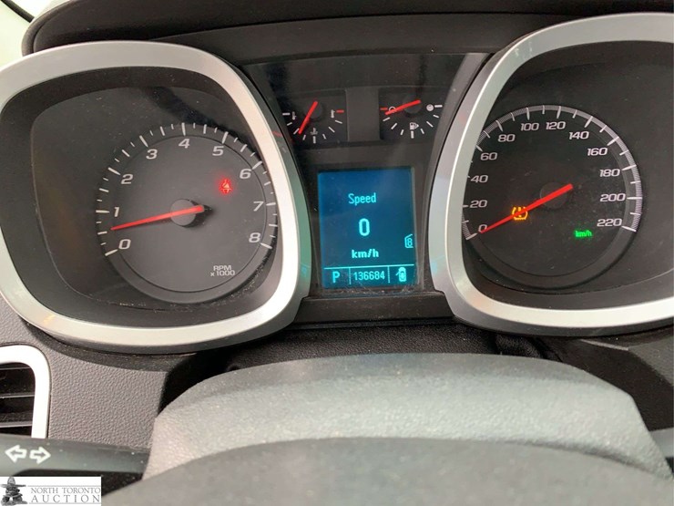 2010-chevrolet-equinox-image-12