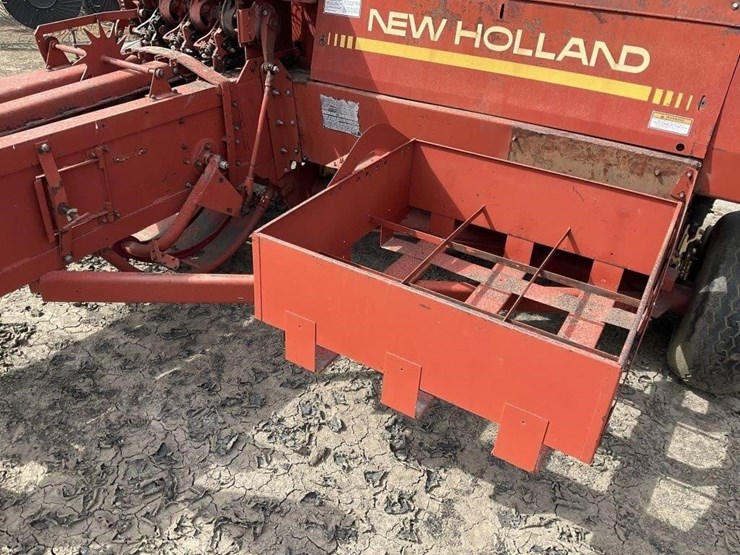 new-holland-515-image-18