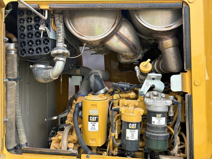 2021-caterpillar-d4-image-20