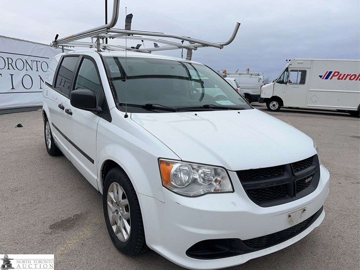 2015-ram-c/v-image-3