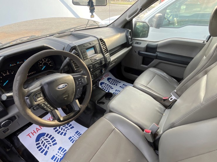 2016-ford-f150-image-18