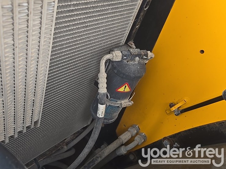 2018-jcb-512-56-image-80