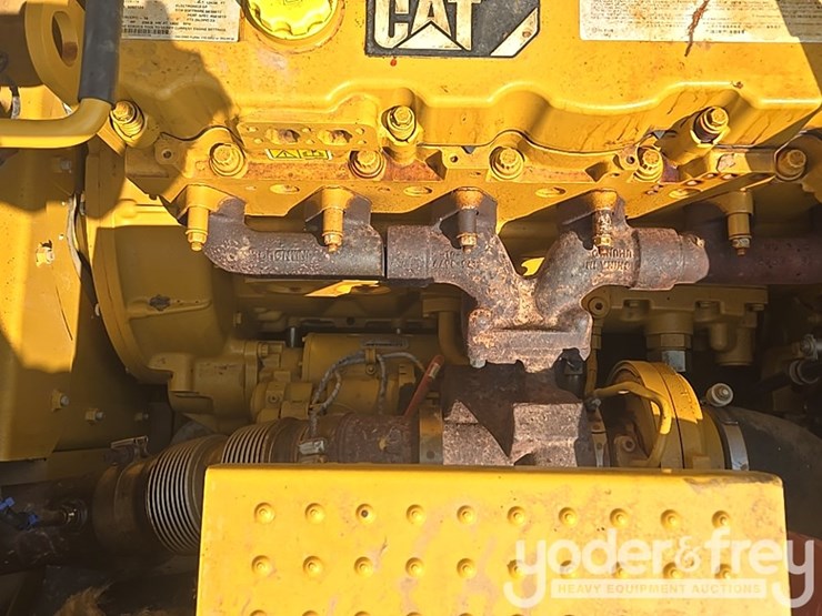2019-caterpillar-336-image-64