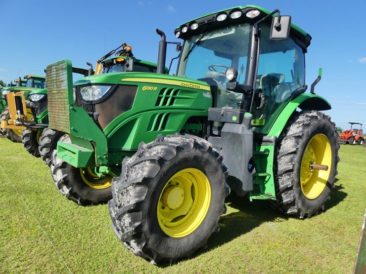 2021-john-deere-6130r-image-1