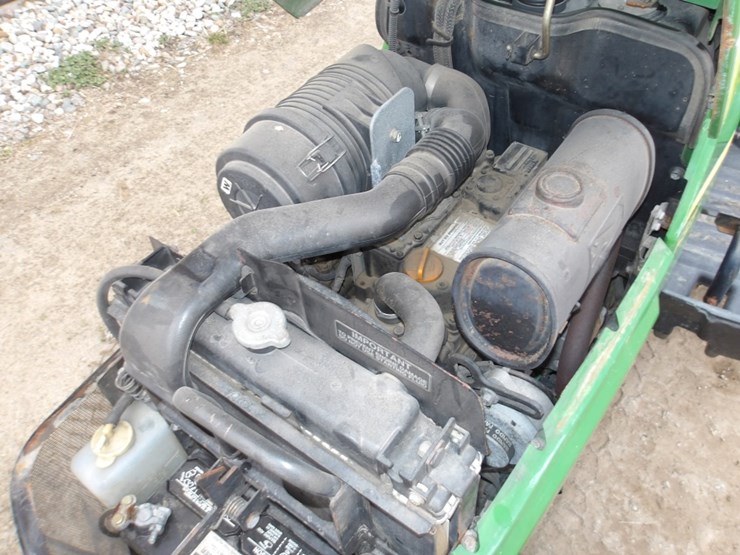 #6455-•-jd-2305-hst-compact-tractor-image-8