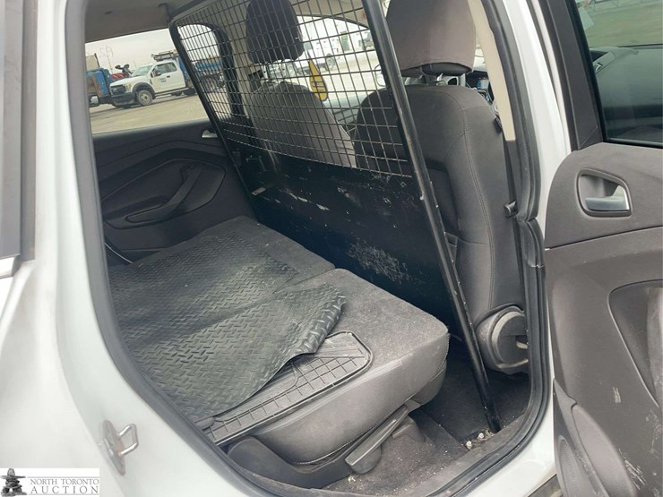 2017-ford-escape-image-15