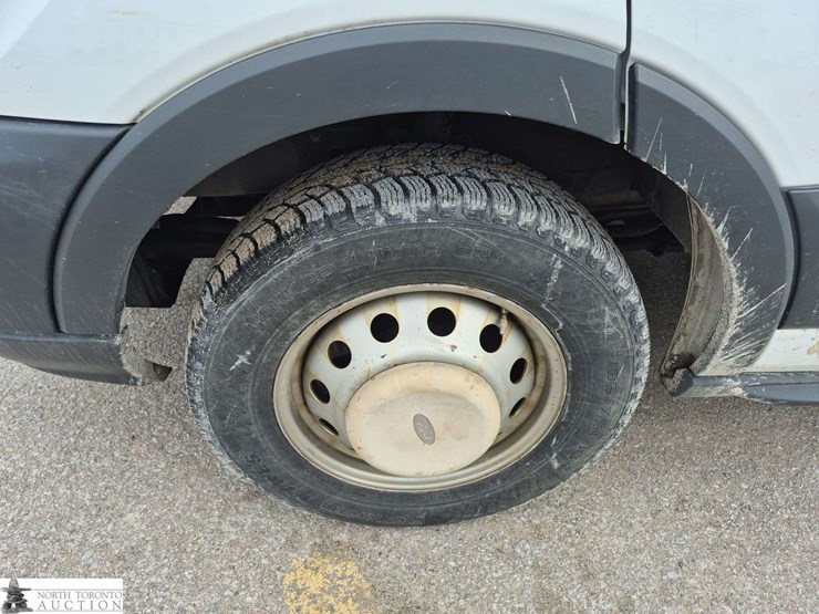 2016-ford-transit-image-21