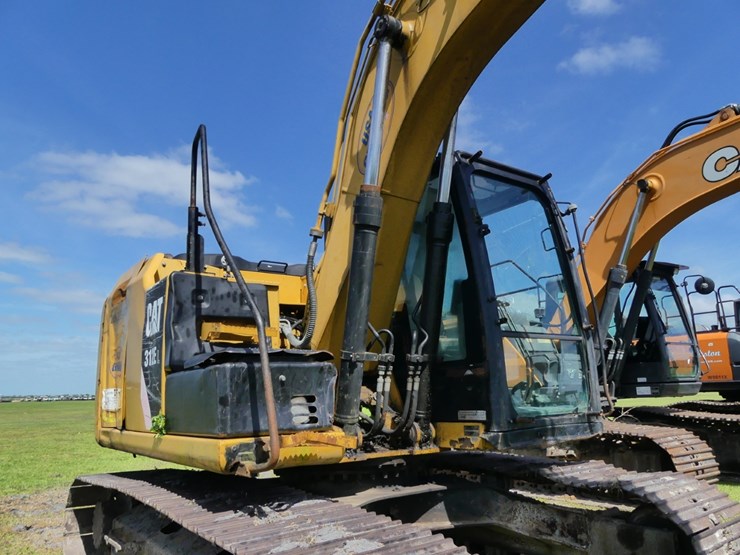 2013-caterpillar-312el-image-11