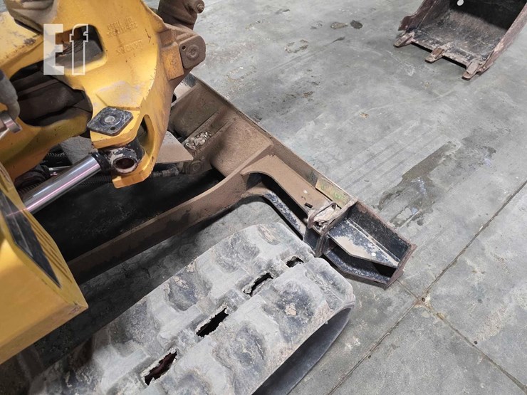 2008-caterpillar-301.8c-image-15