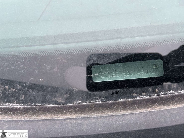 2011-ford-f550-image-16