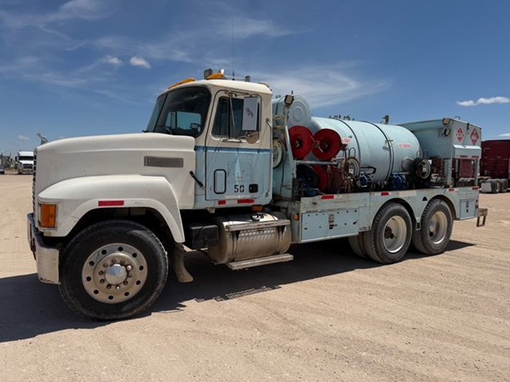 1994-mack-ch613-image-1