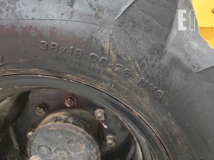 2007-vermeer-v8550-image-34