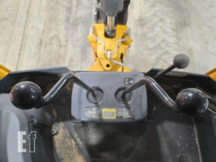 2023-deere-320-p-tier-image-26