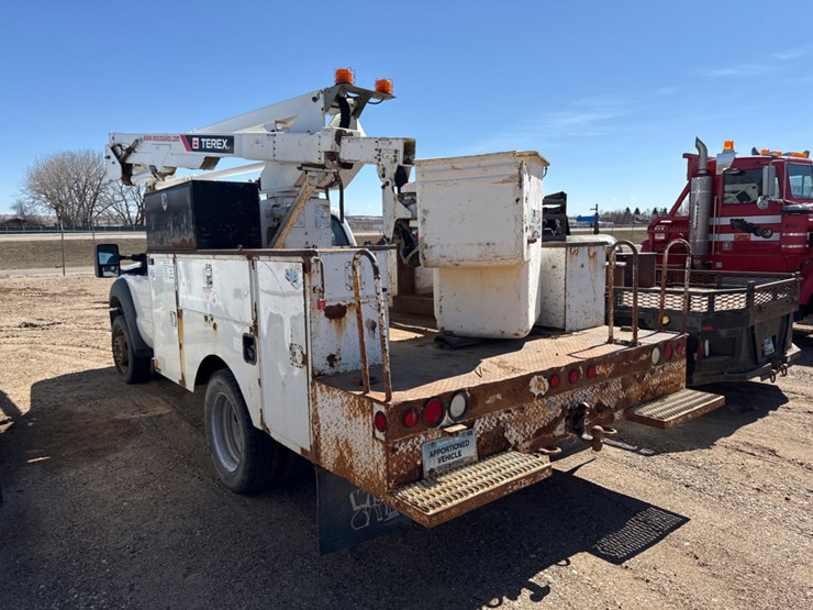 2012-ford-f550-image-4