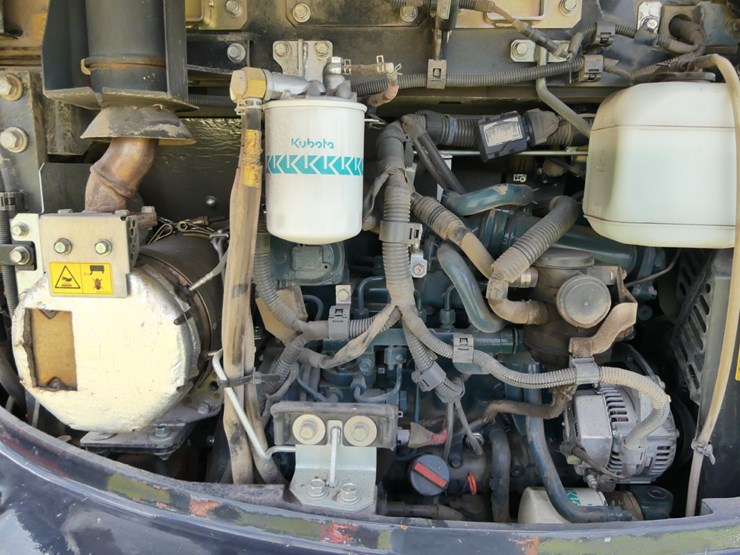 kubota-u55-5-image-7