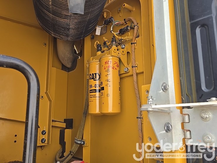 2017-caterpillar-336fl-image-39