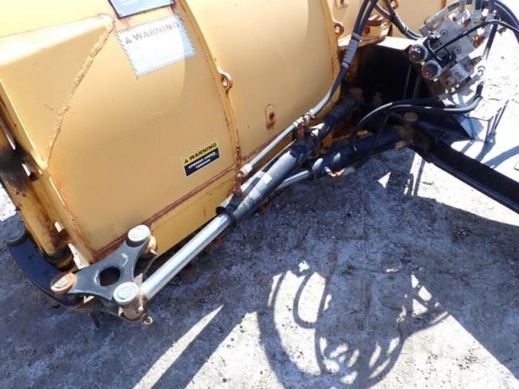 2014-new-holland-t4.75-image-28