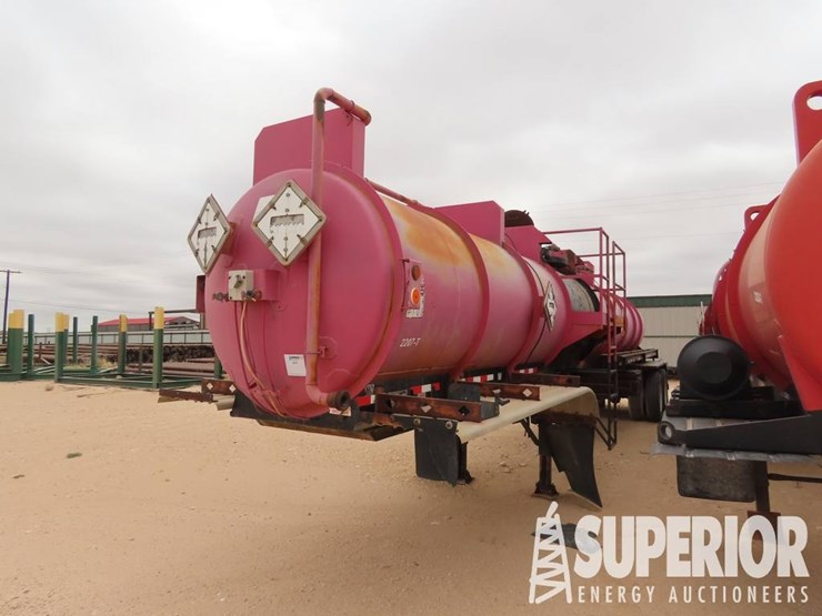 2011-overland-50'-image-1