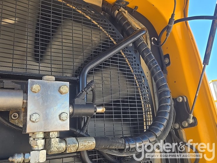 2020-jcb-457zx-image-81