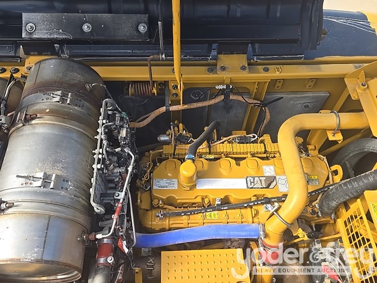 2017-caterpillar-336fl-image-66