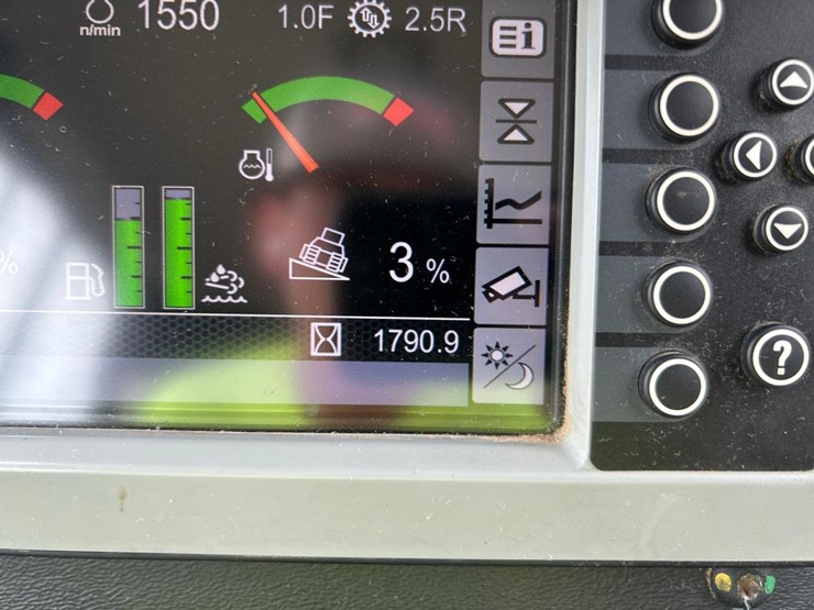 2021-caterpillar-d4-image-23