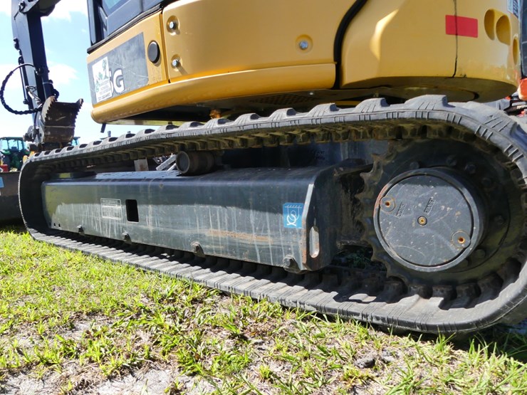 2018-deere-35g-image-6