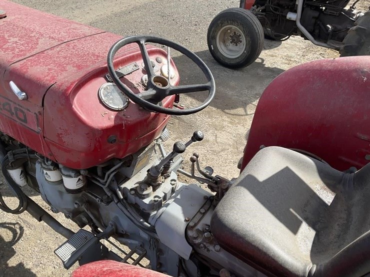 massey-ferguson-240-image-20