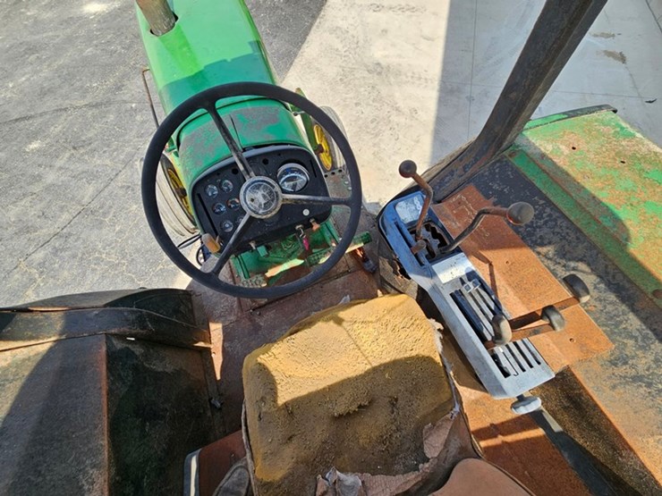 1982-john-deere-4240-image-28