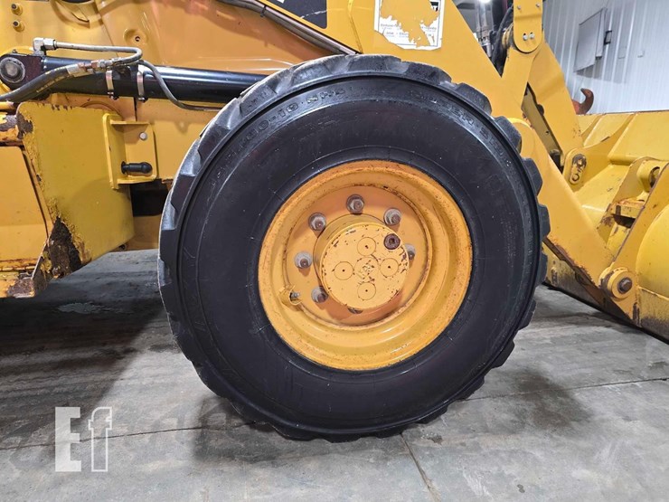 2009-caterpillar-430e-image-31