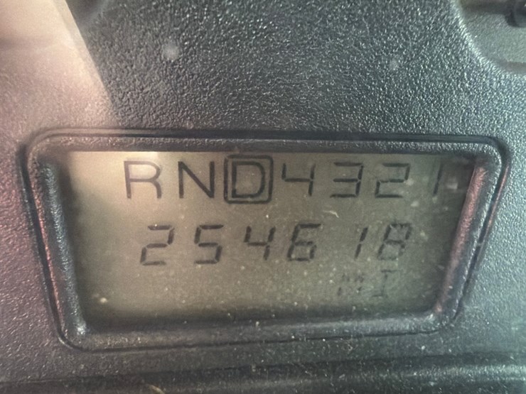 2004-international-7400-image-22