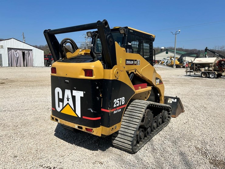 caterpillar-257b-image-4