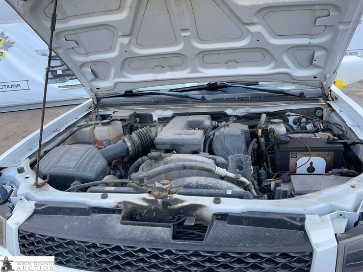 2012-chevrolet-colorado-image-10