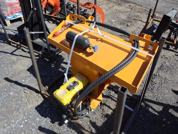 future-pile-hammer-image-1