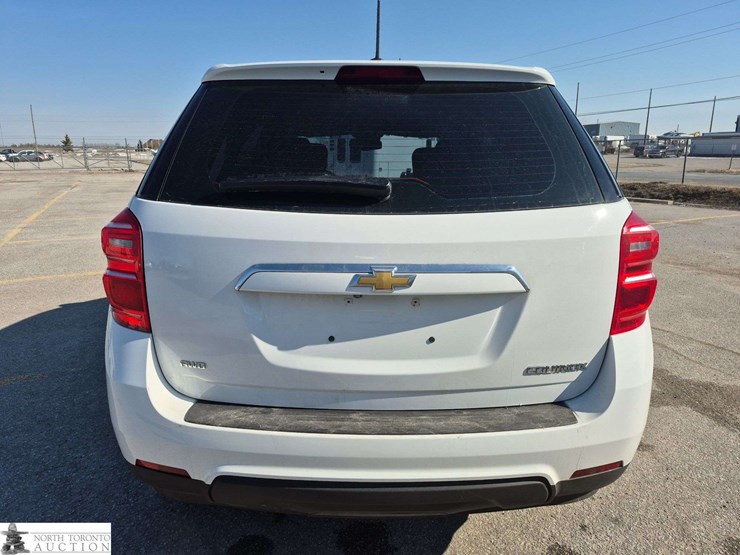 2016-chevrolet-equinox-ls-image-6