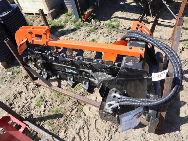 future-mini-trencher-image-2