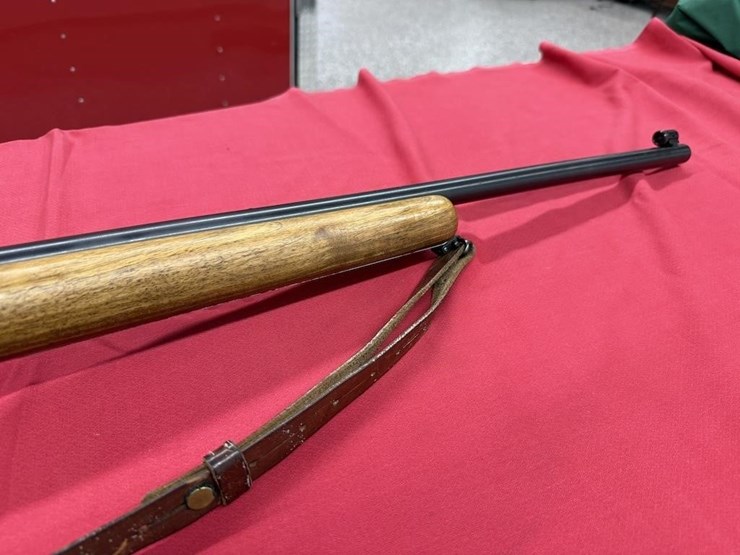 remington-matchmaster-513-7-.22-lr-rifle-image-2