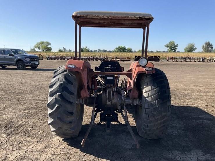 massey-ferguson-175-image-6