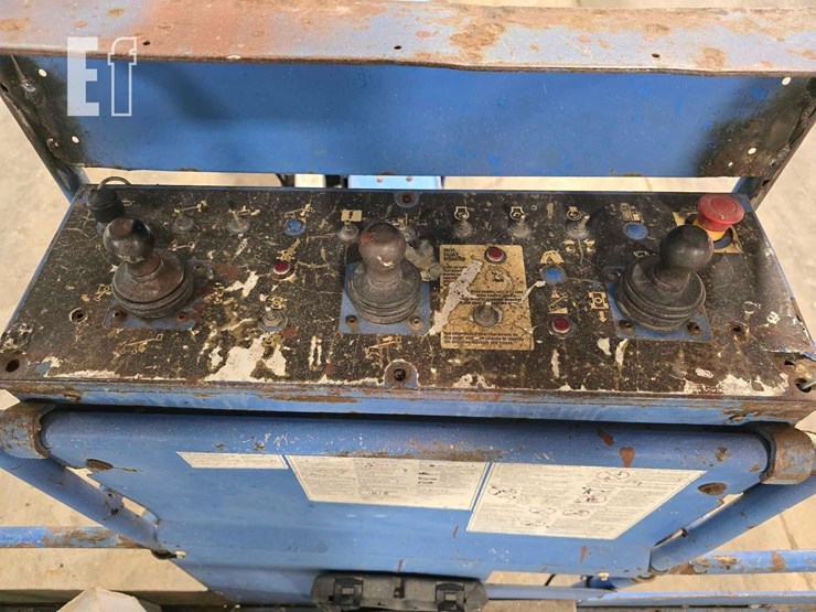 2008-genie-s80-image-10