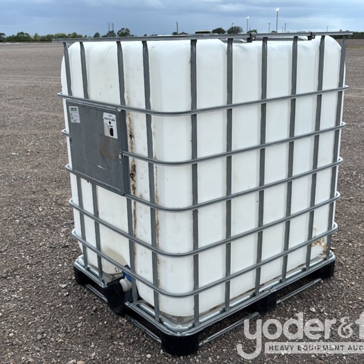 1650 KG Chemical Tank