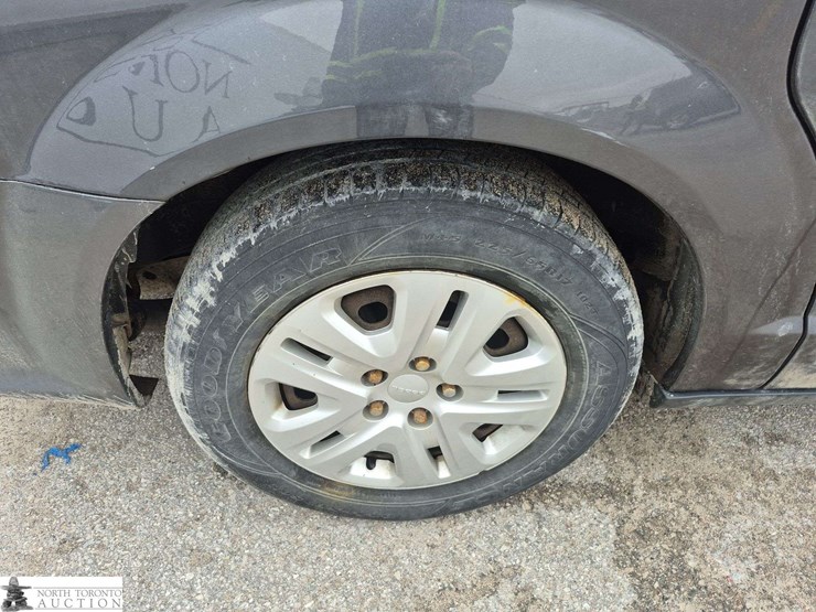 2017-dodge-grand-caravan-sxt-image-26