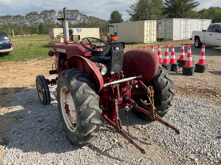 international-240-image-6