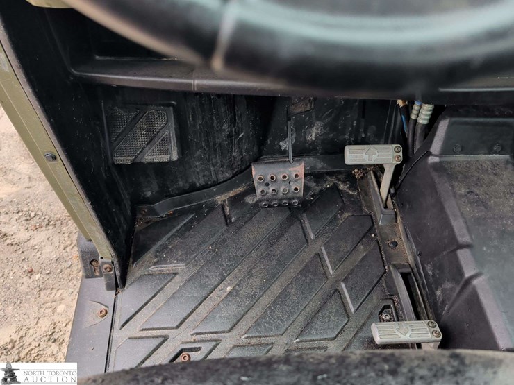 2015-polaris-ranger-image-19