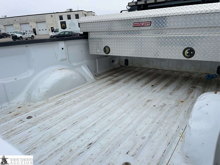 2013-ford-f150-image-19